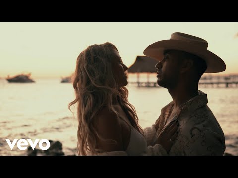 Leah Turner - T-Shirt (Official Video)