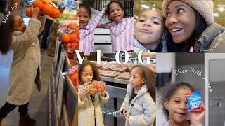 VLOG | THE GIRLS RAN UP THE SHOPPING TAB 😂 + DISRESPECTFUL KIDS & OUT SHOWING HOUSES !