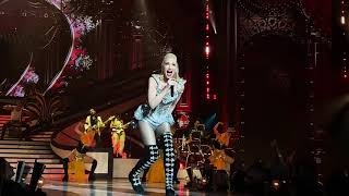 Gwen Stefani - Baby Don’t Lie live in Las Vegas, NV - 2/19/2020