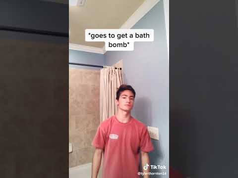 download lagu mp3 mp4 Toaster Bath Bomb, download lagu Toaster Bath Bomb gratis, unduh video klip Download Toaster Bath Bomb Mp3 dan Mp4 Full Gratis