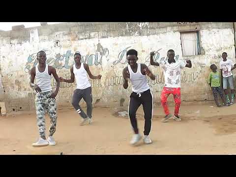 2A Feat Junior No Beat -   Cavalo A Vir Com Bad B De 2050 (Video Promo)