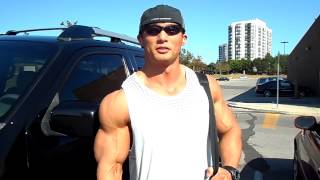 2012 CBBF National (Carl Cheung) hitting the gym @ 3 weeks out.