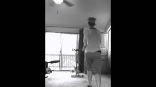 The chipmunks ( Christmas Don't be late )