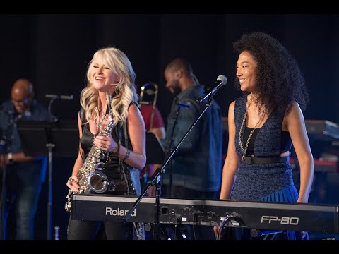 Mindi Abair & Judith Hill Perform Stevie Wonder's, I Wish