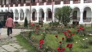 preview picture of video 'Mănăstirea Agapia'