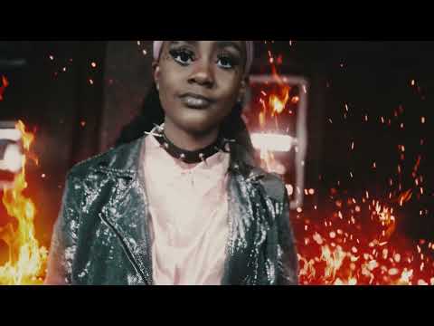 Nikee Turbo - Chanel Runners ( Official Music Video)