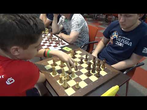 Zagorskii ⚔️ IM Demidov, Slow push on the kingside by black, English opening, Blitz chess