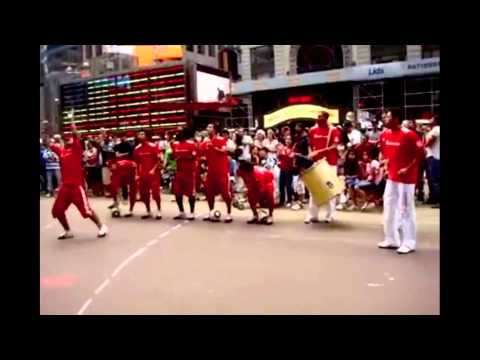 Time Square,New York - Freestyle Show - JAYZINHO From J10 FUTBOL