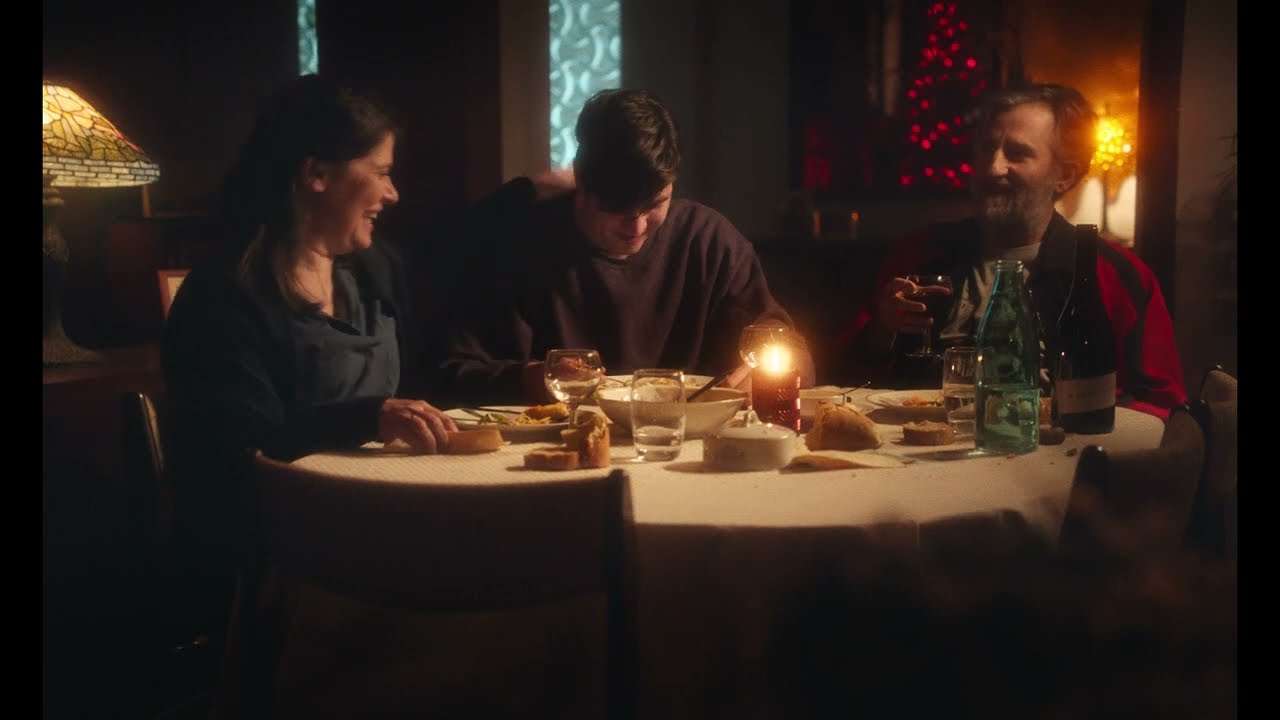 Trailer Ο ΤΕΛΕΥΤΑΙΟΣ ΤΑΞΙΤΖΗΣ