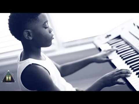 LIL ZAYTOVEN plays the PIANO [10TH B-DAY]