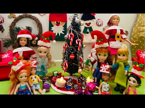 CHRISTMAS 2020! Elsa & Anna, Kristoff Toddlers w/ teacher Barbie | Christmas Tree - Songs - Gifts