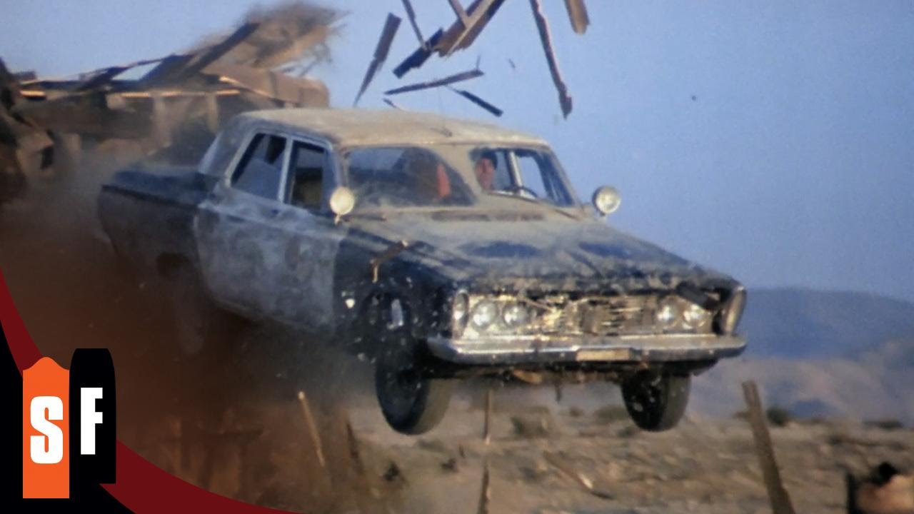 Exterminators of the Year 3000 (1/2) Tense Battle on the Road (1983) HD