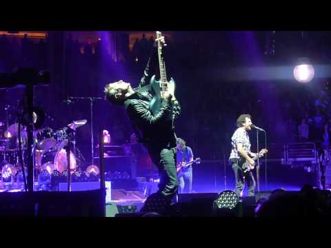 Pearl Jam - Lightning Bolt - Philadelphia 10-22-2013