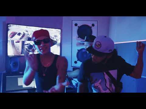MC Buzzz - No Me Viro (Official Video)
