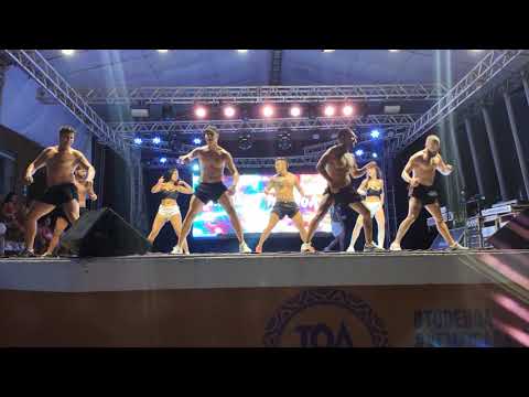 Swing sangue bom(Harmonia do samba) | CiaMedleyShow  em Porto Seguro-BA 2020