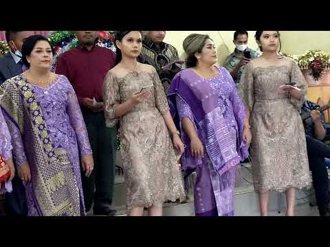 Jesus Tubuh Bas Pusuhta   cipt.Ersada Sembiring                   VG pjj.kesangapen gbkp merek