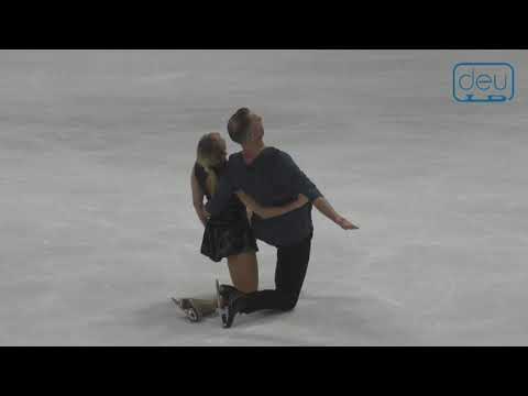 Andrea Lochno - Theo Fischer. Oberstdorf 2019. Interrmediate Pairs Artistic. 3d place