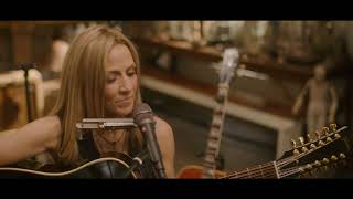 Sheryl Crow - The Story of &quot;It Don&#39;t Hurt&quot; (from Sheryl Crow: The Songs &amp; The Stories)