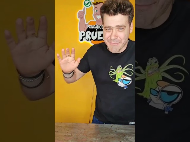 Vídeo relacionado con Tom Pelphrey (Stubble) Mascaras de Personajes Famosos, Caras de Carton