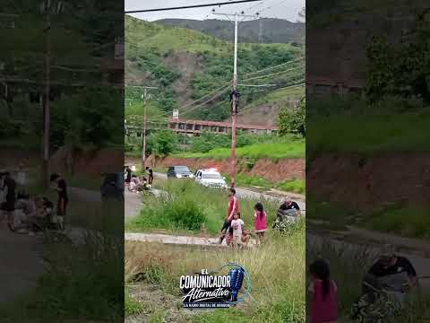 El Arco Histórico de Tiquire Flores del Consejo fue Afectado por el Sismo 7.5 #noticias