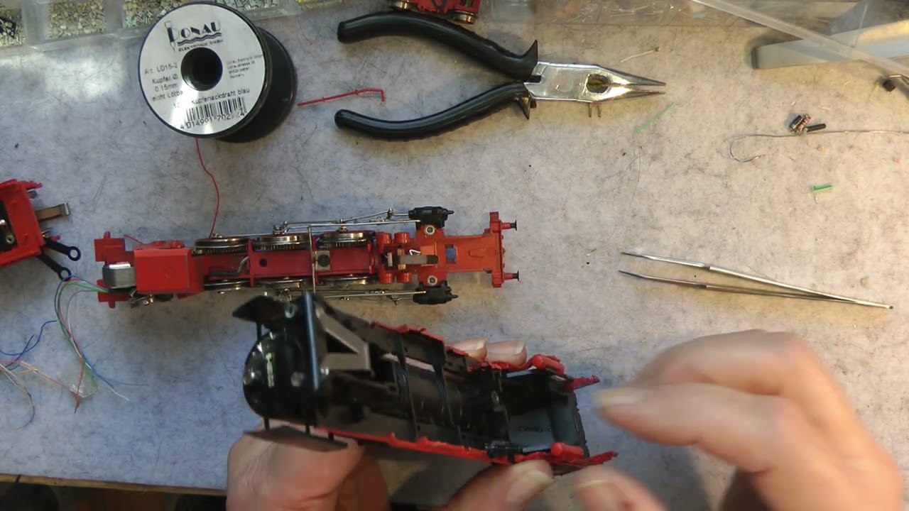 Wolfgangs Märklin Modellbahn -märklin BR 012 Wird Digital mit Puffer und LED