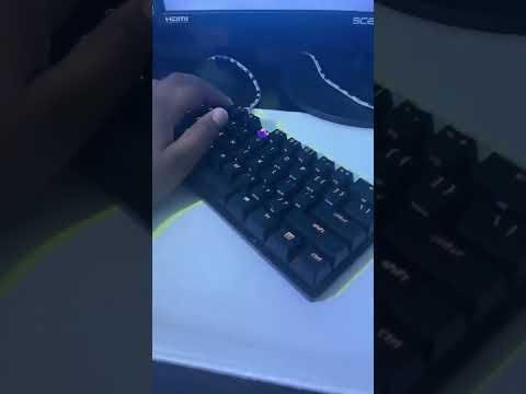 Recreating one of vermax’s videos…. (Razer Huntsman Mini)