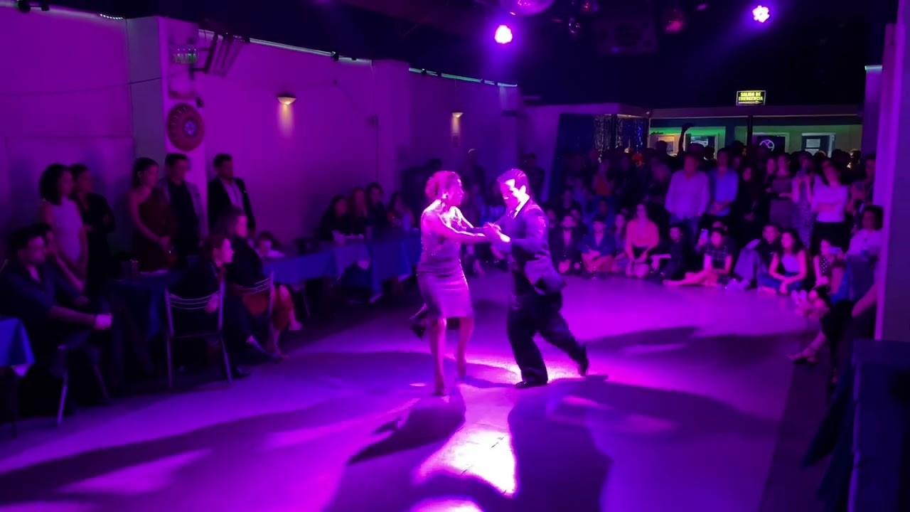 Vanesa Villalba y Facundo Piñero en Juernes Milonga (3/3)