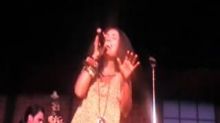 Amel Larrieux - Gills and Tails Live @ the Birchmere