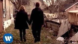 KING 810 - desperate lovers [OFFICIAL VIDEO]