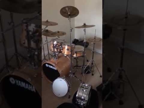 Yamaha Stage Custom Super kit top sabian