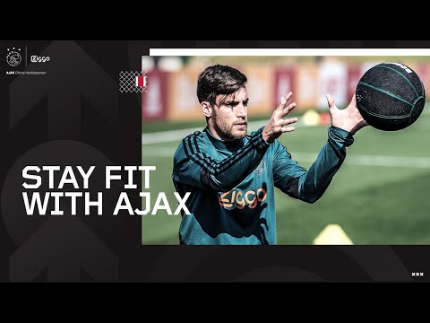Stay Fit With Ajax – Workout #13 with Nico Tagliafico