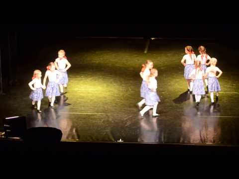 Folklórní soubor Kytice 14.12.2016 1/6