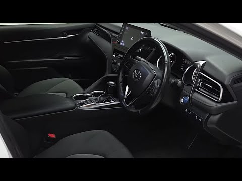 Toyota Camry G 2.5 Hybrid *Top sepc* - Image 2