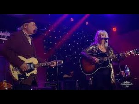 Emmylou Harris & Buddy Miller - "Pancho and Lefty" (Townes Van Zandt cover)- 2016.09.16 - Nashville