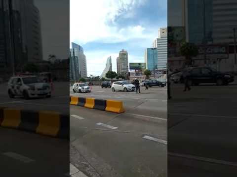 Dupla é detida por policiais militares na descida da Terceira Ponte - Vitória