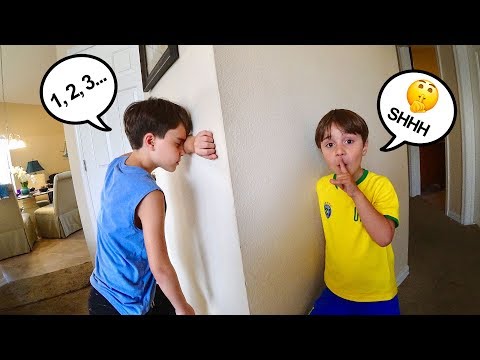 HIDE AND SEEK WITH MARCOS AND THE COUSINS - Brancoala Family