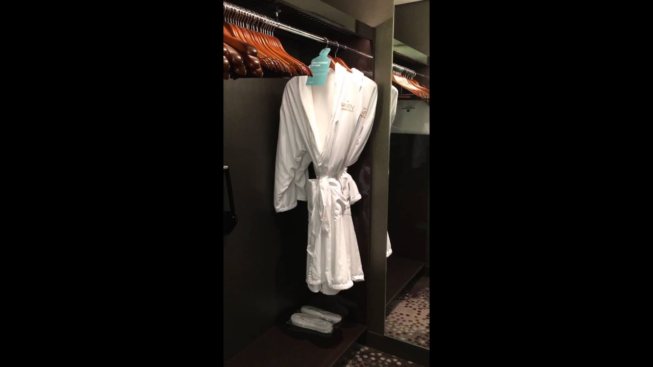 Norwegian Escape - Cabin 17700 - Video 1