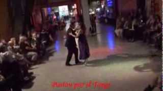 LORENA ERMOCIDA y PANCHO MARTINEZ PEY Bailando el Vals POBRE FLOR en la MILONGA del RESURGIMIENTO