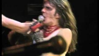 Saxon - And the Bands Played On (live '83)