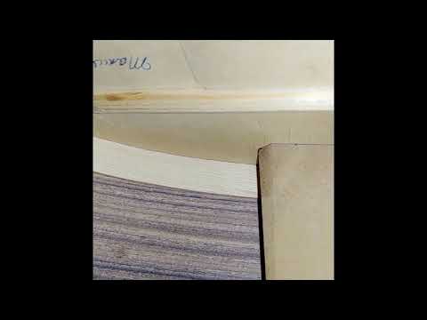 Inside a 1975 Manuel Velasquez Classic Guitar