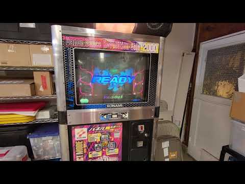 Dance Dance Revolution Solo 2000