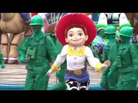 Disney Magic On Parade - Disneyland Paris (2017)