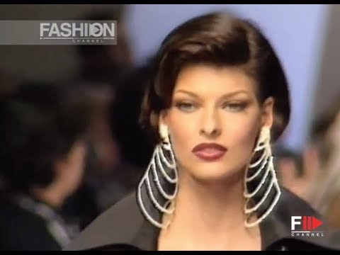 CLAUDE MONTANA Fall Winter 1992 1993 Paris - Fashion Channel