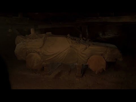 Back to the future 3 digging out the delorean / cave scene