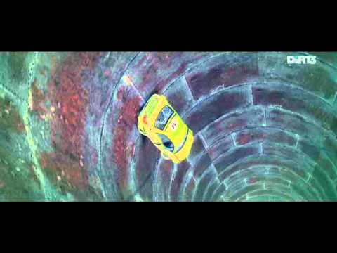 DiRT 3 - Riding the Full Pipe