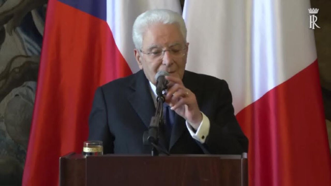 Mattarella: Alleanza Nato nell'interesse di entrambe le sponde dell'Atlantico