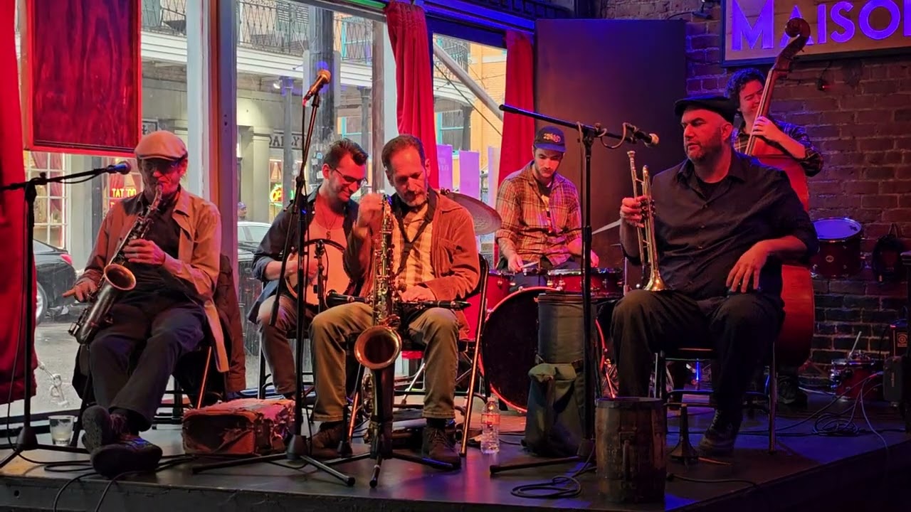 Promotional video thumbnail 3 for Paradise Jazz Band