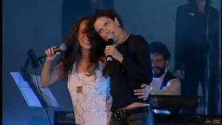 Maria Bethânia e Zélia Duncan - Baila comigo / Shangrilá