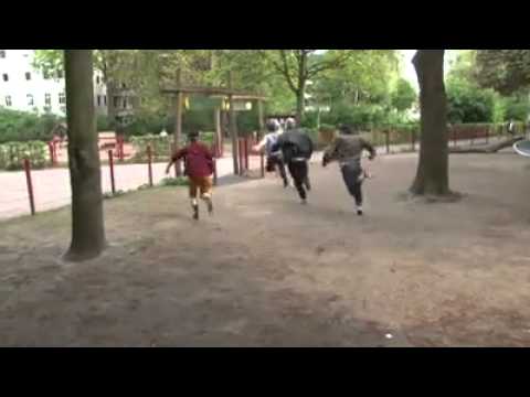 Trant fliegt auf die Fresse - GameOne