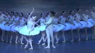 Svetlana Zakharova and Roberto Bolle, White Adagio from Swan Lake